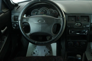 Хетчбэк ВАЗ (LADA) Priora 2010 года, 349000 рублей, Омск