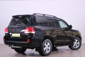 Внедорожник Toyota Land Cruiser 2010 года, 3199000 рублей, Омск