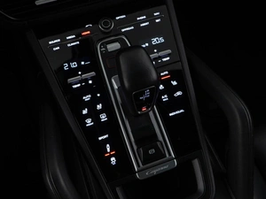 Внедорожник Porsche Cayenne 2017 года, 5349000 рублей, Москва