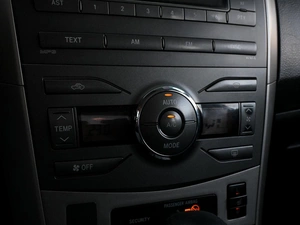 Седан Toyota Corolla 2008 года, 1019000 рублей, Волгоград