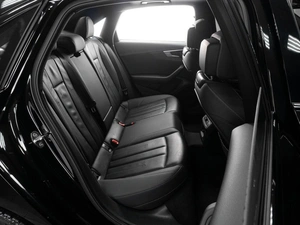 Седан Audi A4 2020 года, 3924000 рублей, Тюмень