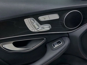 Седан Mercedes-benz C-класс 2019 года, 2399000 рублей, Барнаул