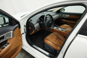 Седан Jaguar XJR 2012 года, 1400000 рублей, Курск