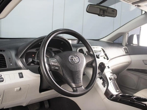 Внедорожник Toyota Venza 2009 года, 1550000 рублей, Омск