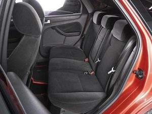 Хетчбэк Ford Focus 2006 года, 499000 рублей, Ростов-на-Дону