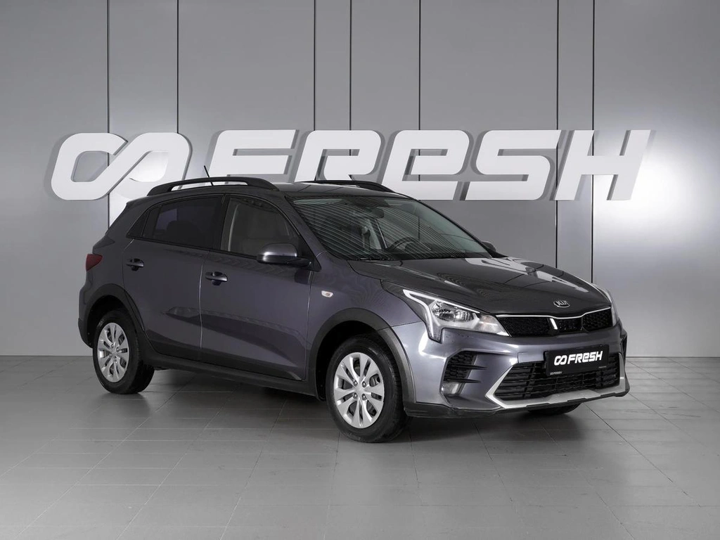 Хетчбэк Kia Rio X 2021 года, 1799000 рублей, Красный Пахарь