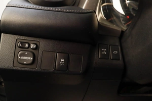 Внедорожник Toyota RAV4 2012 года, 1919000 рублей, Челябинск