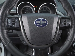 Внедорожник FAW Besturn X80 2017 года, 1100000 рублей, Ростов-на-Дону