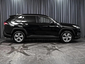 Внедорожник Toyota RAV4 2019 года, 2850000 рублей, Ставрополь