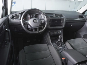 Внедорожник Volkswagen Tiguan 2017 года, 1930000 рублей, Ростов-на-Дону