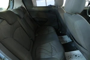 Хетчбэк Chevrolet Spark 2012 года, 539000 рублей, Омск
