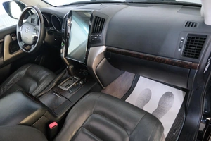 Внедорожник Toyota Land Cruiser 2010 года, 3199000 рублей, Омск