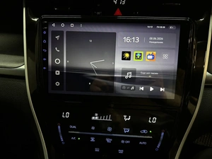 Внедорожник Toyota Harrier 2018 года, 3347000 рублей, Красноярск
