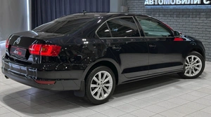 Седан Volkswagen Jetta 2012 года, 890000 рублей, Красноярск