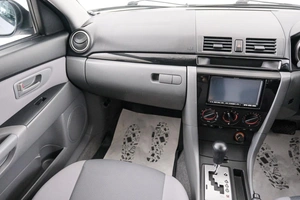 Седан Mazda Axela 2008 года, 679000 рублей, Красноярск