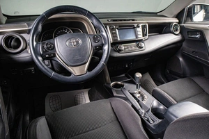 Внедорожник Toyota RAV4 2014 года, 2409000 рублей, Сургут