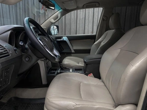 Внедорожник Toyota Land Cruiser Prado 2012 года, 2899000 рублей, Красноярск