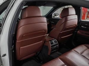 Седан BMW 7 серия 2011 года, 1448070 рублей, Тюмень