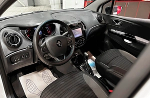 Внедорожник Renault Kaptur 2018 года, 1597000 рублей, Красноярск