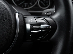 Седан BMW 3 серия 2017 года, 2750000 рублей, Краснодар