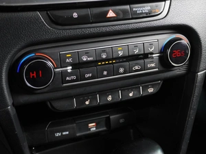 Хетчбэк Kia Ceed 2021 года, 1804000 рублей, Воронеж