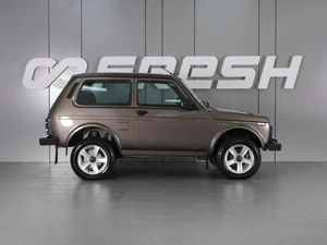 Внедорожник ВАЗ (LADA) Niva Legend 2024 года, 998000 рублей, Красный Пахарь