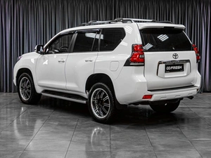 Внедорожник Toyota Land Cruiser Prado 2010 года, 3049000 рублей, Тюмень