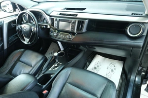 Внедорожник Toyota RAV4 2013 года, 2349000 рублей, Омск
