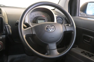 Хетчбэк Toyota Passo 2009 года, 529000 рублей, Омск
