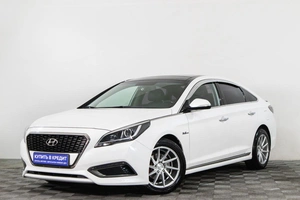 Седан Hyundai Sonata 2016 года, 1719000 рублей, Сургут