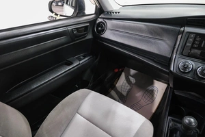 Седан Toyota Corolla Axio 2016 года, 1219000 рублей, Новокузнецк