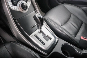 Седан Hyundai Avante 2011 года, 949000 рублей, Красноярск