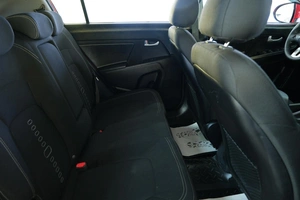 Внедорожник Kia Sportage 2013 года, 1389000 рублей, Омск
