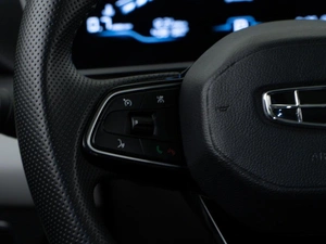 Внедорожник Geely Coolray 2023 года, 1999050 рублей, Москва