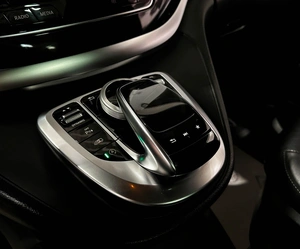 Минивэн Mercedes-benz V-класс 2018 года, 4987000 рублей, Красноярск