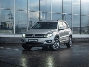Внедорожник Volkswagen Tiguan 2011 года, 1110000 рублей, Нижний Новгород