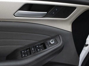 Внедорожник Haval F7 2023 года, 2050000 рублей, Омск