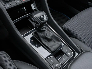 Внедорожник Skoda Karoq 2020 года, 2530000 рублей, Краснодар