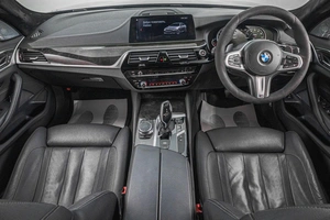 Седан BMW 5 серия 2017 года, 3549000 рублей, Барнаул