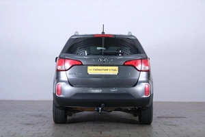 Внедорожник Kia Sorento 2018 года, 2489000 рублей, Омск
