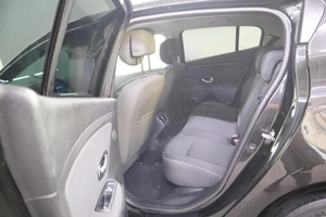 Хэтчбек Renault Megane 2010 года, 725000 рублей, Брянск