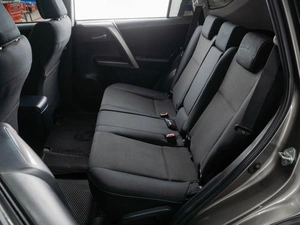 Внедорожник Toyota RAV4 2017 года, 2099000 рублей, Тюмень