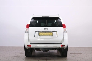 Внедорожник Toyota Land Cruiser Prado 2012 года, 2999000 рублей, Омск