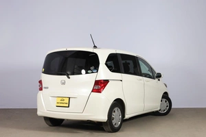 Минивэн Honda Freed 2008 года, 959000 рублей, Новосибирск