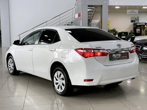 Седан Toyota Corolla 2014 года, 1267000 рублей, Солонцы