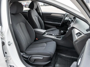 Седан Hyundai Sonata 2018 года, 2050000 рублей, Краснодар