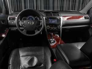Седан Toyota Camry 2012 года, 1549000 рублей, Тюмень