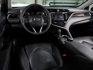 Седан Toyota Camry 2019 года, 2650000 рублей, Воронеж