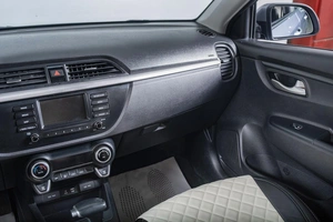 Седан Kia Rio 2019 года, 1449000 рублей, Томск