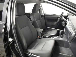 Седан Toyota Corolla 2013 года, 869900 рублей, Казань
